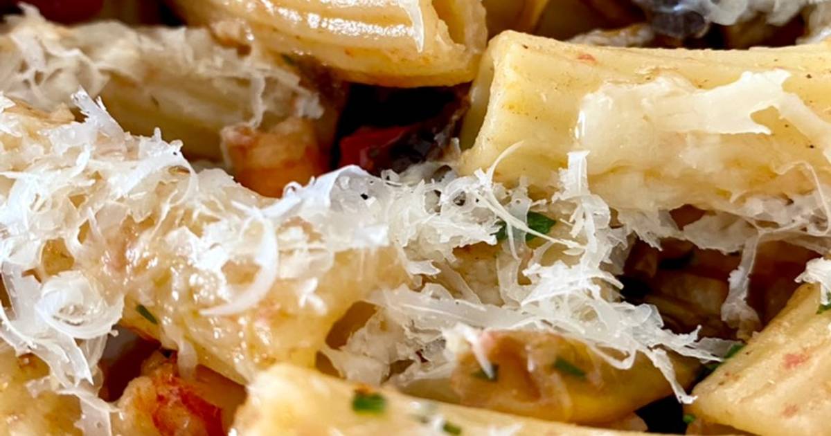 Pâtes, chanterelles et crevettes de JeanChristophe Pasqua Cookpad