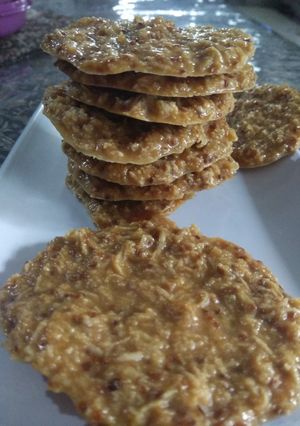 Foto resep CEMILAN DIET PRAKTIS : Ketogenic Ginger Coconut Cookies