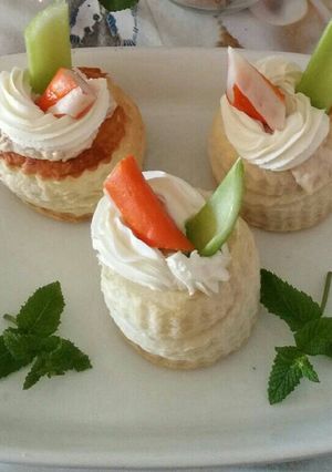 Foto principal de Volovanes rellenos de atún y queso crema