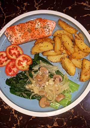 Foto resep Salmon with bake potato and baby pokcoy