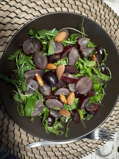 Una foto de Ensalada de rúcula