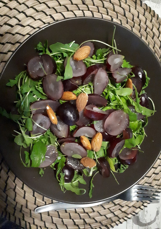 Una foto de Ensalada de rúcula