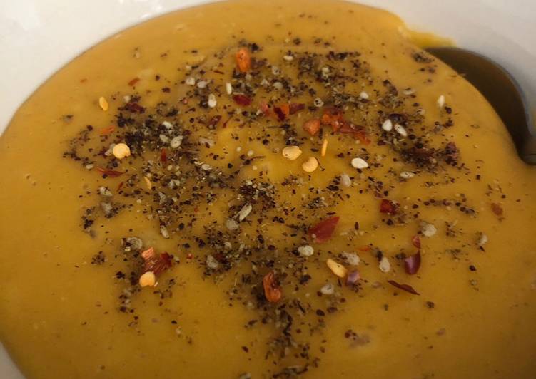 Learn How To Squash and red lentil soup - vegan