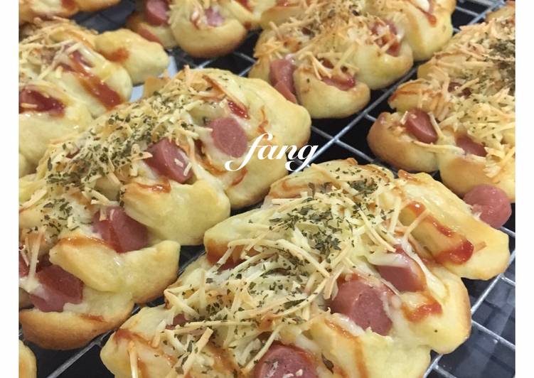 Bumbu Caterpillar Sausage Bread (Roti Sosis) | Cara Buat Caterpillar Sausage Bread (Roti Sosis) Yang Mudah Dan Praktis