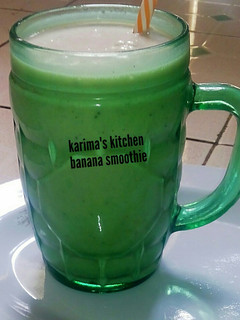 A picture of Banana smoothie.