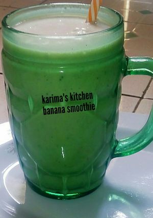 A picture of Banana smoothie.