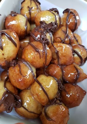 A picture of Asmahan special PUFFS.
