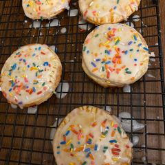 A picture of Homemade poptarts.