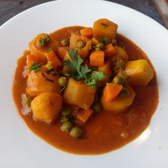 A picture of Vegetable sambar.