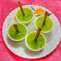 A picture of Raw mango ice ream lolly.