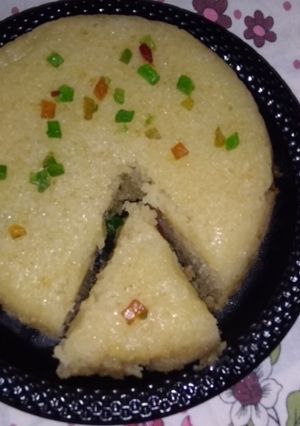 A picture of Banana suji cake.