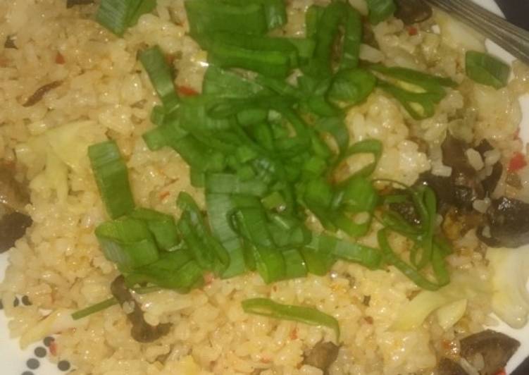 Nasi goreng ati ayam pedas