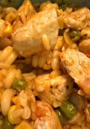 A picture of Creamy Chicken Orzo.