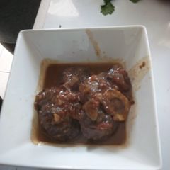 A picture of Ossobuco.