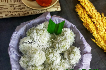 Cara Gampang Menyiapkan Klepon Ketan Kenyal Irit Anti Gagal