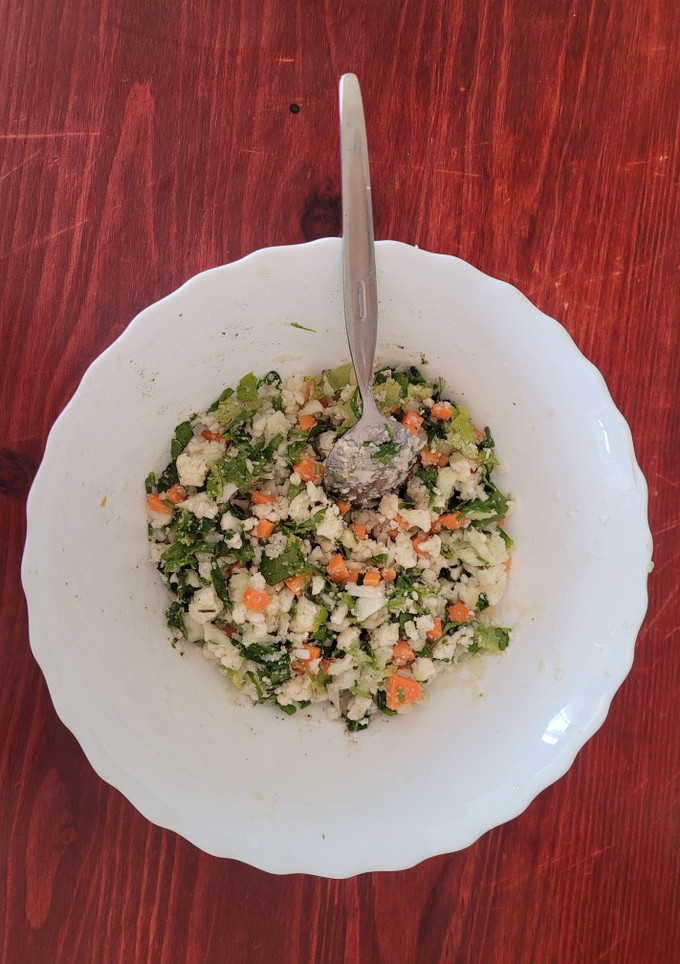 Una foto de Ensalada de coliflor