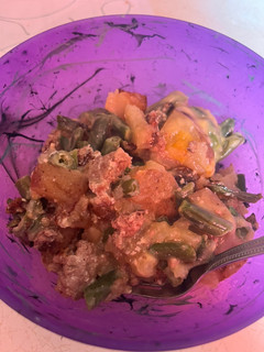 A picture of Hamburger Casserole.