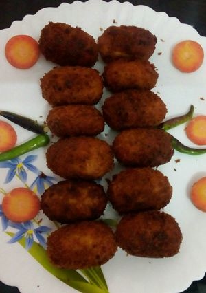 A picture of Potato nuggets.