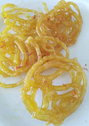 A picture of Homemade Jalebi recipe 😋.