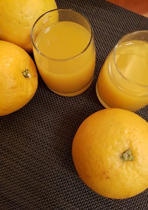 A picture of Fresh orange juice.