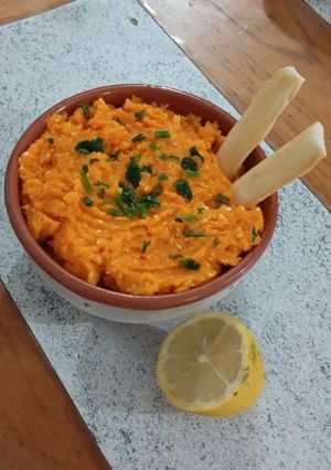 Una foto de Hummus de zanahoria 🥕🥕