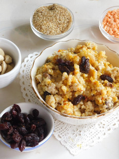 A picture of ”pongalo, pongal” Sakkarai Pongal.