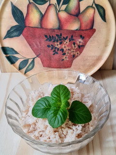 Una foto de Yogur helado saludable de pera 🍦 🍐 Sin azúcares agregados ni edulcorantes ni miel 🍦