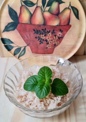 Una foto de Yogur helado saludable de pera 🍦 🍐 Sin azúcares agregados ni edulcorantes ni miel 🍦