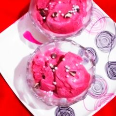A picture of Beetroot rabri icecream.
