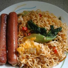 A picture of Indonesian fried noddle 😊.