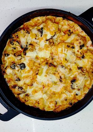 A picture of Cauliflower cheese.