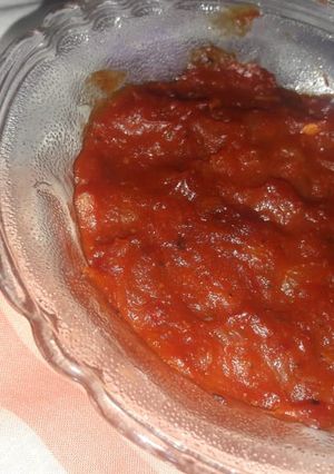 A picture of Homemade pizza sauce.