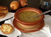 Una foto di zuppa