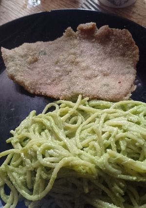 Una foto de Fideos al pesto