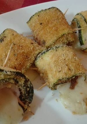 Una foto de Rollitos de Calabacín