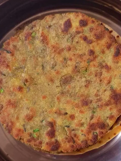 ઘઉં બાજરી ના ખાખરા (Wheat Bajri Khakhra Recipe In Gujarati) રેસીપી મુખ્ય ફોટો