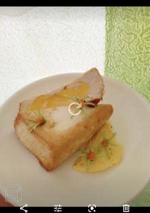Hình của món Hoàng kim kê.