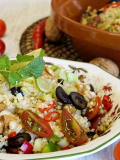 Una foto de Ensalada de quinoa y bulgur