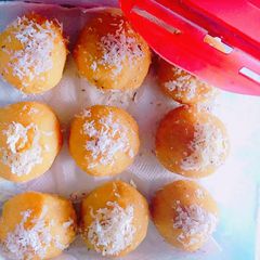 Besan Laddu A picture of Besan Laddu.