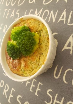 Una foto de Soufflé de brócoli