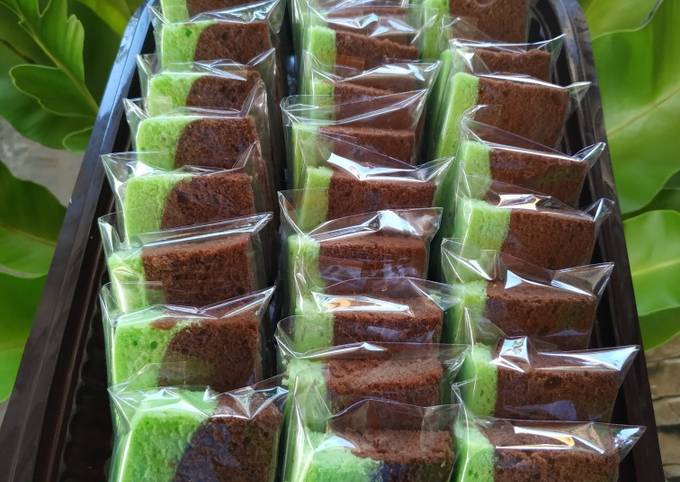 Brownies Kukus Coklat Pandan