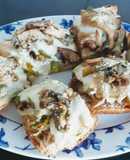 Pincho de hongos, boletus, edulis, y cebolla pochada