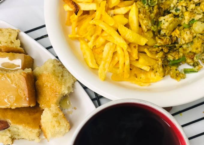 Recipe of Favorite Chips with scrambled egg served with hot tea