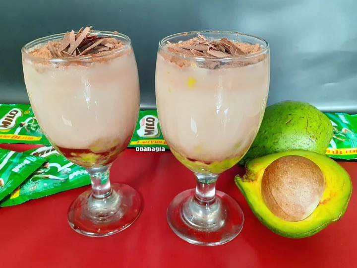 Langkah Gampang Menyiapkan Resep Alpukat kocok Milo Ice 🥑🧊 yang  Bikin Ketagihan Anti Ribet, Bisa Manjain Lidah
