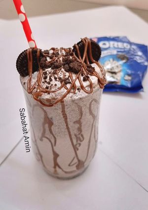 A picture of Oreo shake.