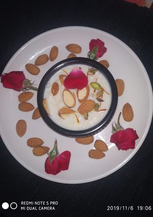 A picture of Samai rice pudding.