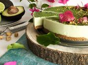 Uma foto de cheesecake de limão