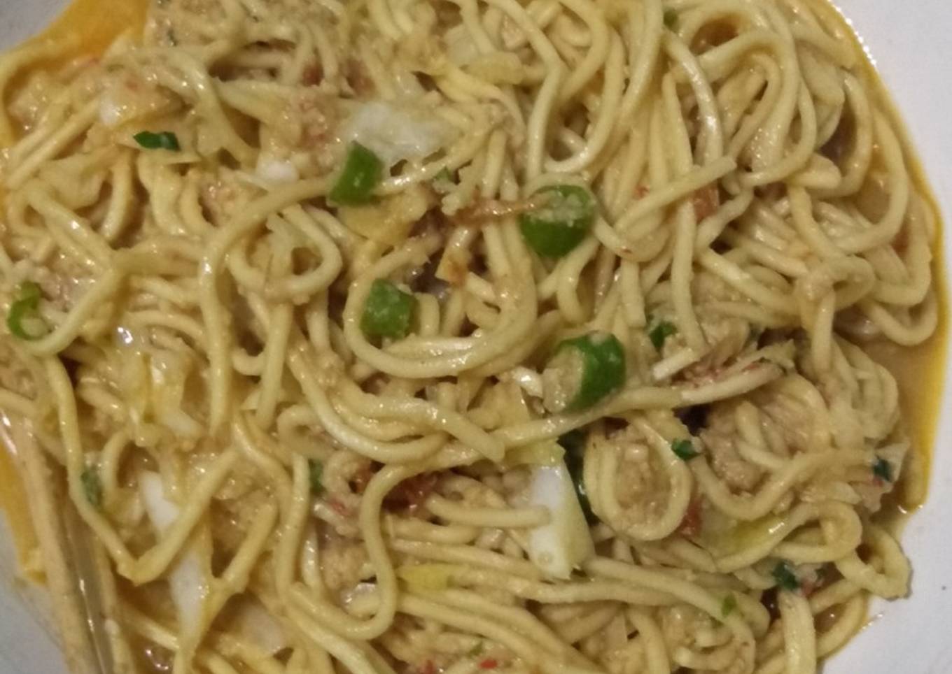 Mie nyemek enak