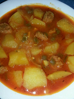 Una foto de Patatas a la riojana