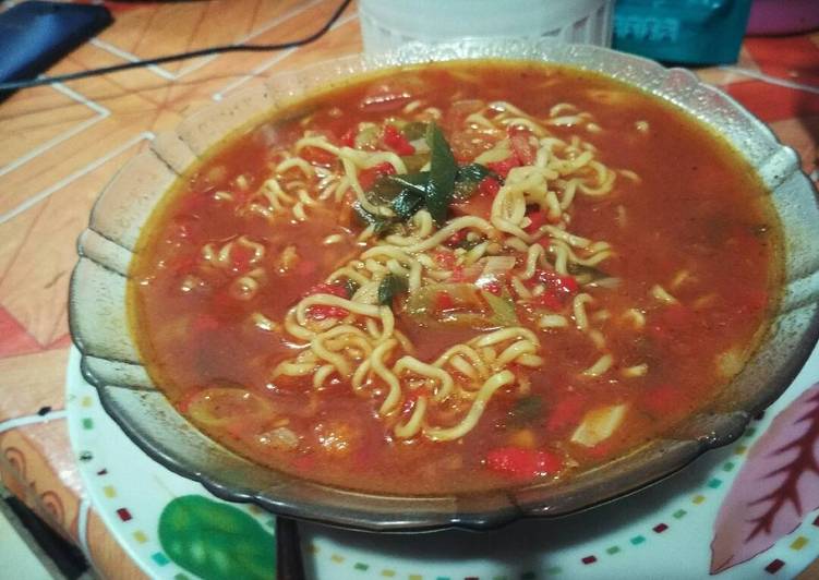 Resep: Mie instan kuah merah. 😘 Murah